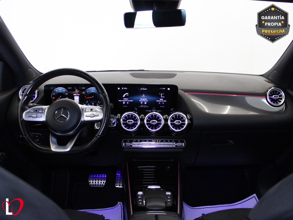 MERCEDES GLA 200 D AMG LINE + PAQ PREMIUN 150 de segunda mano