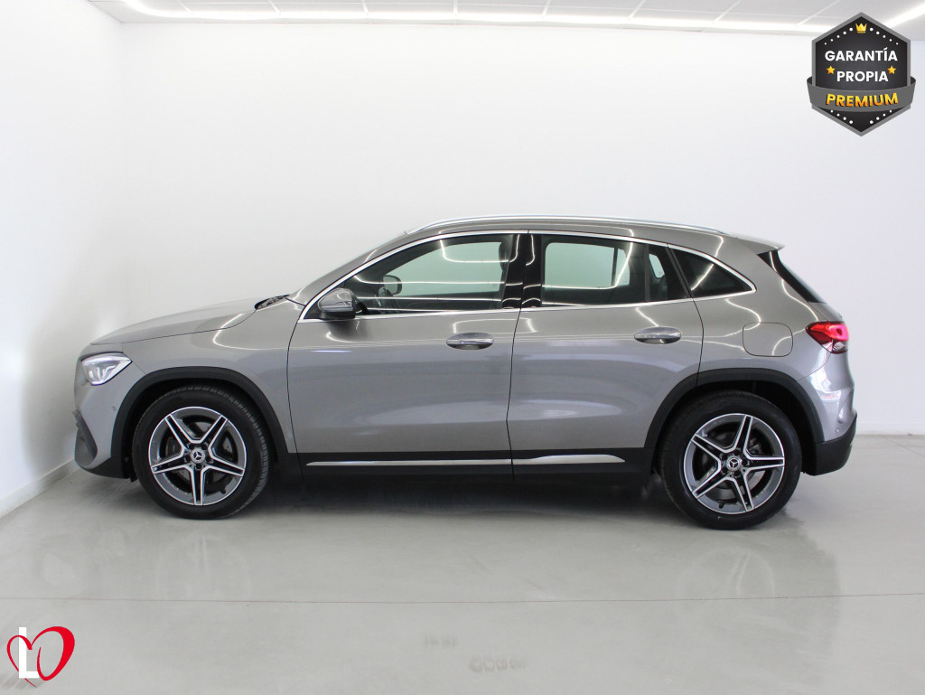 MERCEDES GLA 200 D AMG LINE + PAQ PREMIUN 150 de segunda mano