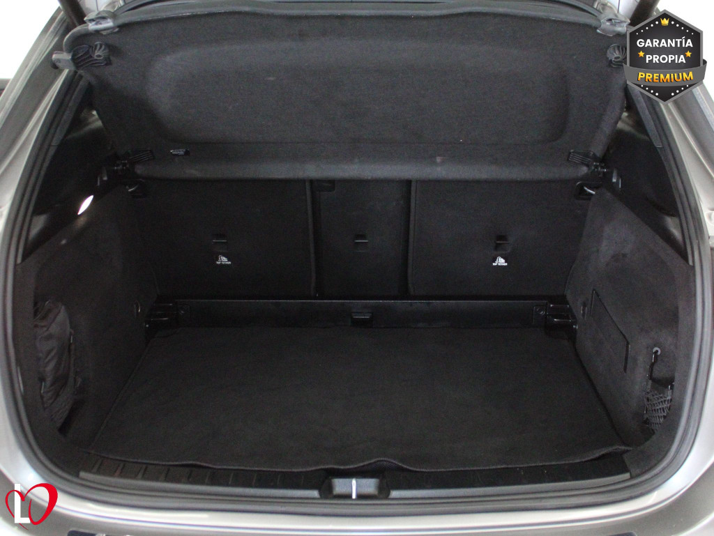 MERCEDES GLA 200 D AMG LINE + PAQ PREMIUN 150 de segunda mano