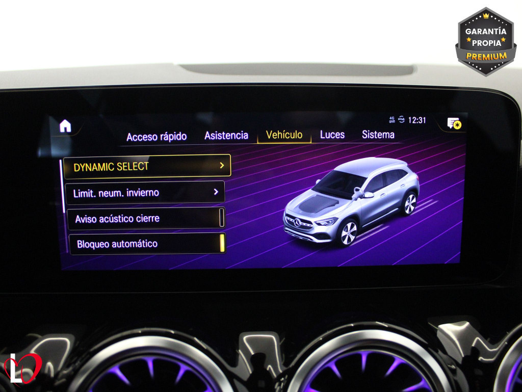 MERCEDES GLA 200 D AMG LINE + PAQ PREMIUN 150 de segunda mano