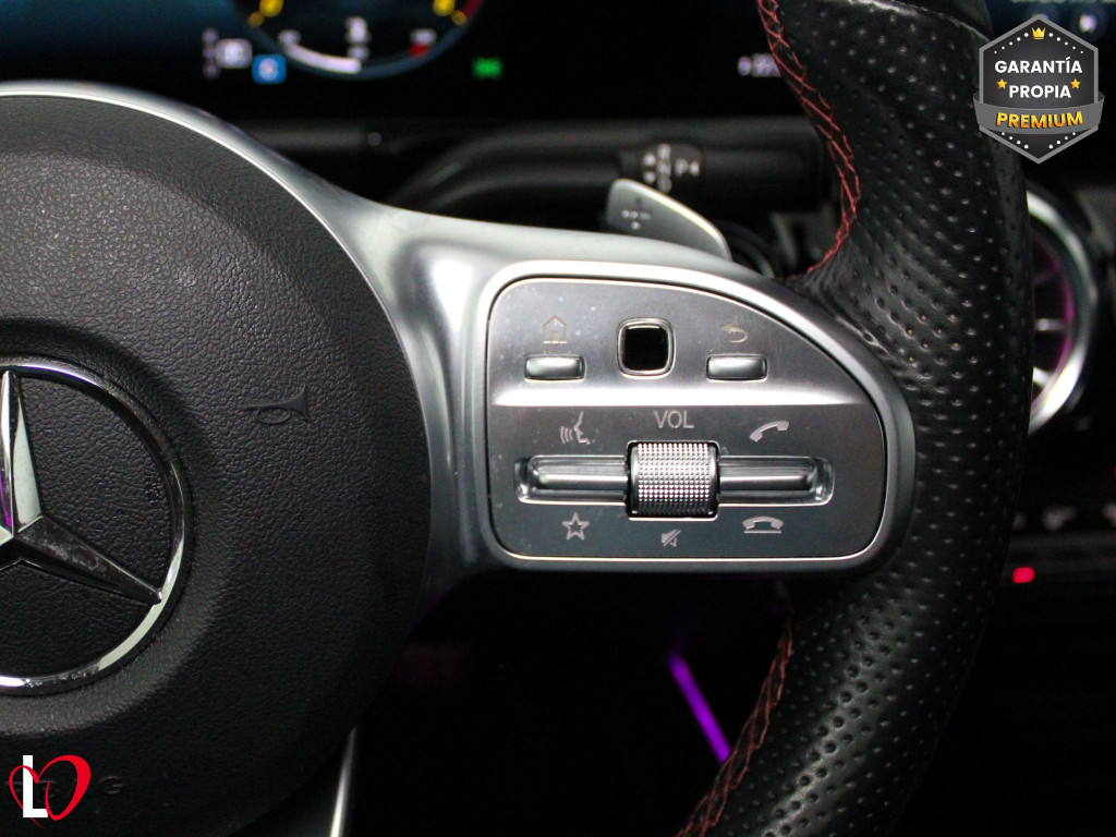 MERCEDES GLA 200 D AMG LINE PREMIUM 150 de segunda mano