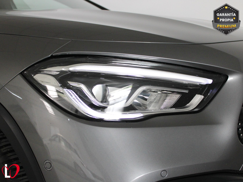 MERCEDES GLA 200 D AMG LINE PREMIUM 150 de segunda mano