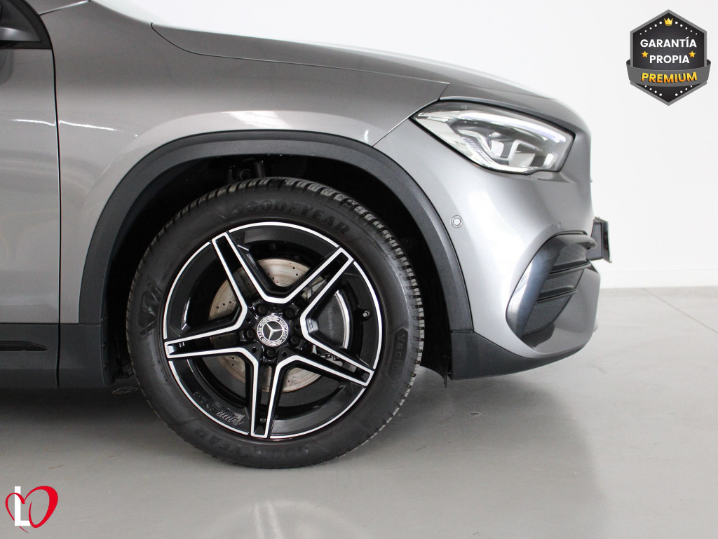 MERCEDES GLA 200 D AMG LINE PREMIUM 150 de segunda mano