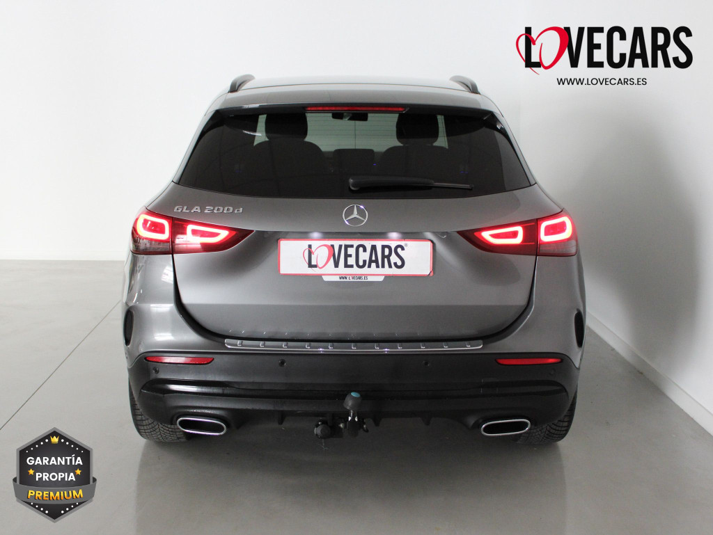 MERCEDES GLA 200 D AMG LINE PREMIUM 150 de segunda mano
