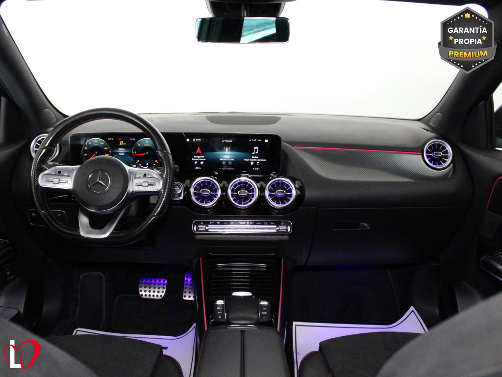 MERCEDES GLA 200 D AMG LINE PREMIUM 150 de segunda mano