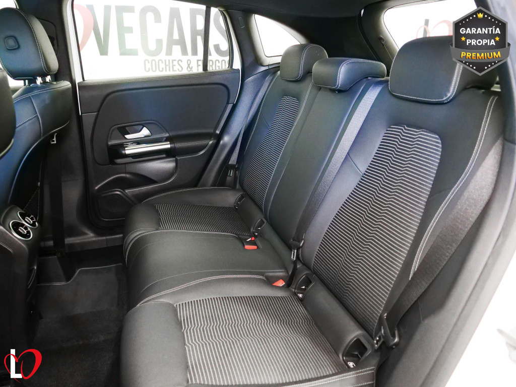 MERCEDES GLA 200 D AUTOM. 150 de segunda mano