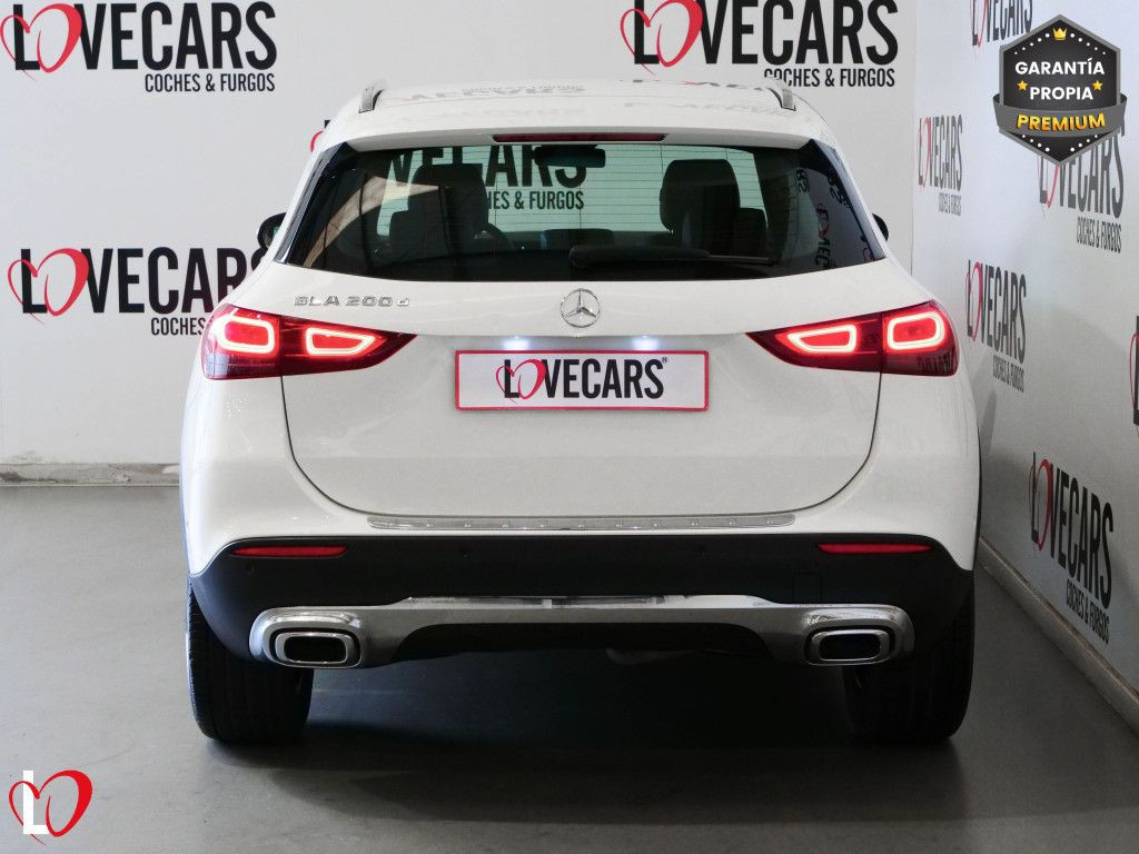 MERCEDES GLA 200 D AUTOM. 150 de segunda mano