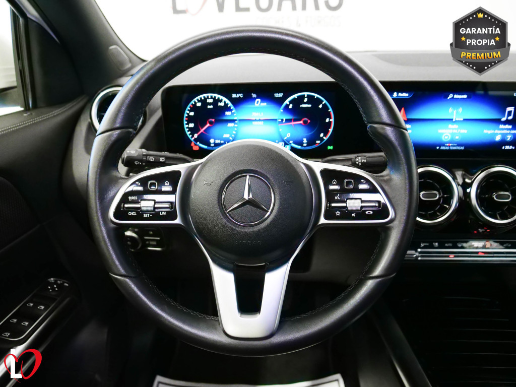 MERCEDES GLA 200 D AUTOM. 150 de segunda mano