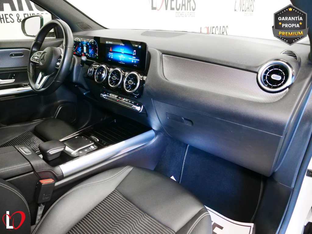 MERCEDES GLA 200 D AUTOM. 150 de segunda mano