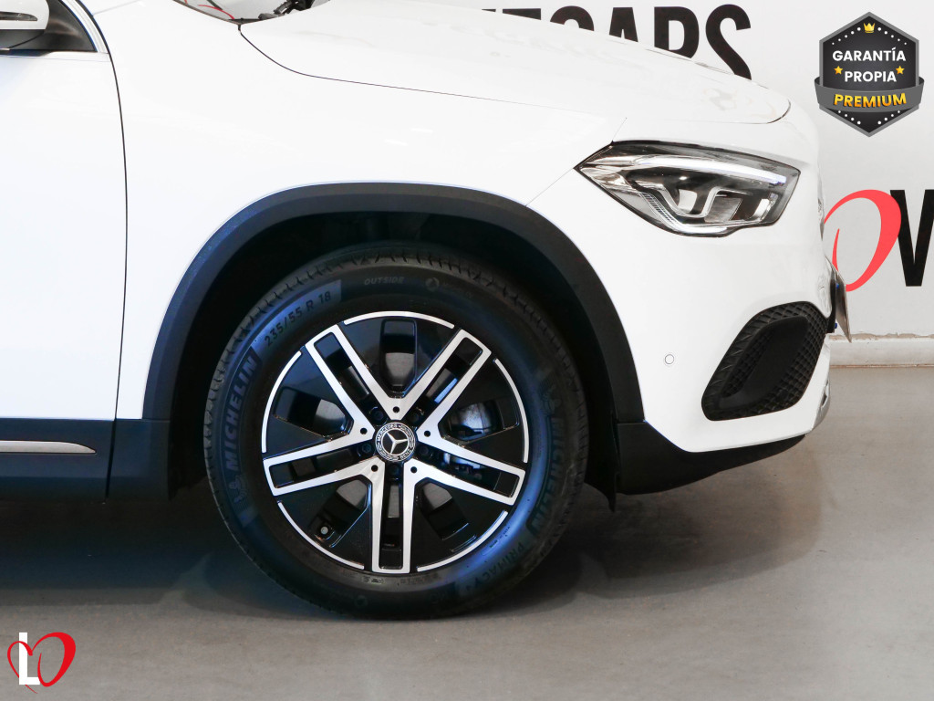 MERCEDES GLA 200 D AUTOM. 150 de segunda mano