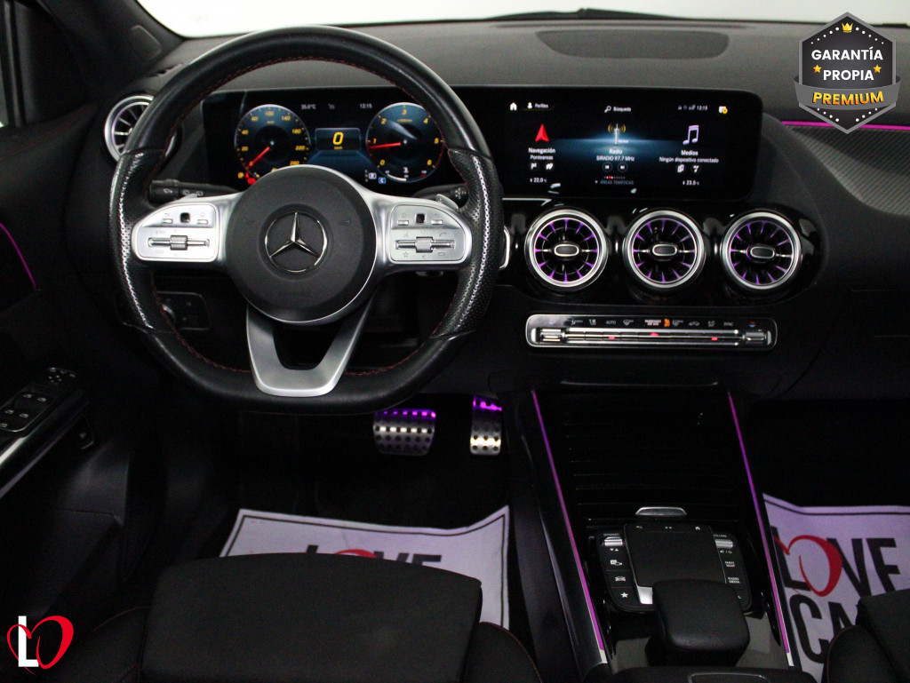 MERCEDES GLA 200 D AUTOM. AMG PREMIUM 150 de segunda mano