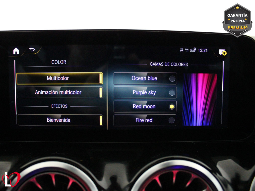 MERCEDES GLA 200 D AUTOM. AMG PREMIUM 150 de segunda mano