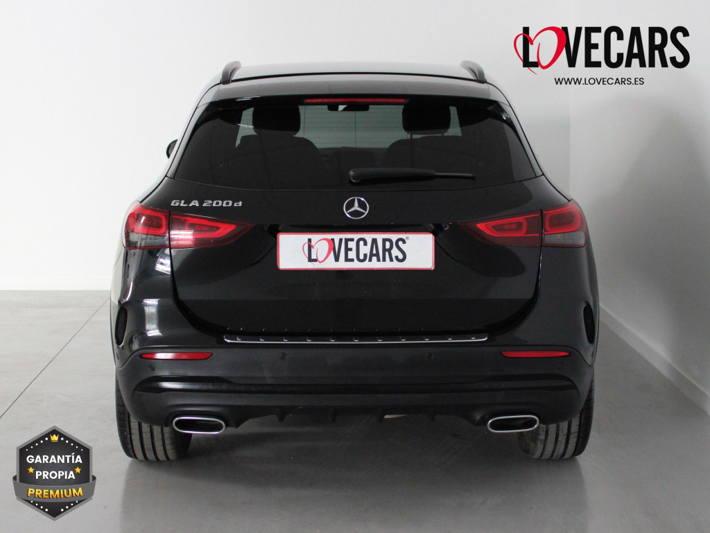 MERCEDES GLA 200 D AUTOM. AMG PREMIUM 150 de segunda mano