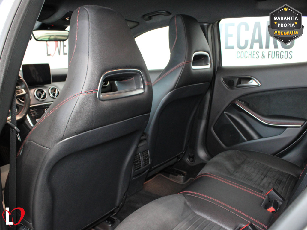 MERCEDES GLA 200 D AUTOMÁTICO AMG 136 de segunda mano