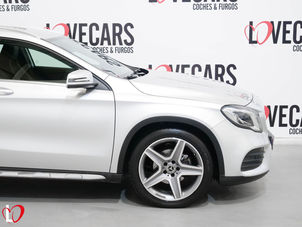 MERCEDES GLA 200 D AUTOMÁTICO AMG 136 de segunda mano