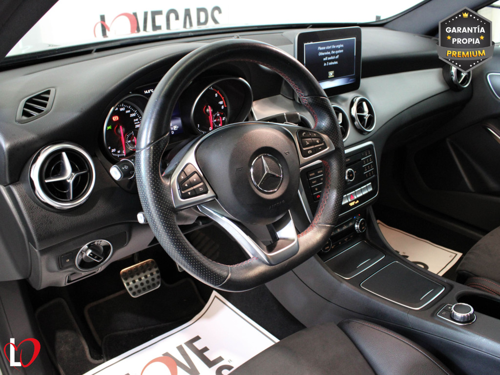 MERCEDES GLA 200 D AUTOMÁTICO AMG 136 de segunda mano