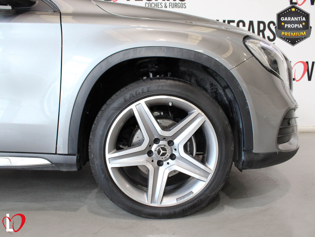 MERCEDES GLA 200 D AUTOMÁTICO AMG 136 de segunda mano