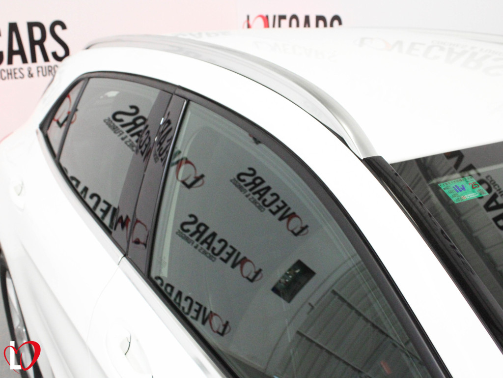 MERCEDES GLA 200 D AUTOMÁTICO URBAN 136 de segunda mano