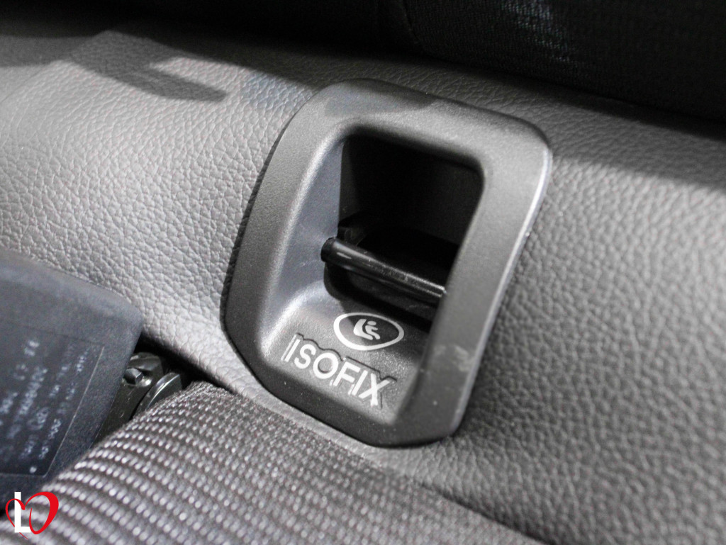 MERCEDES GLA 200 D AUTOMÁTICO URBAN 136 de segunda mano