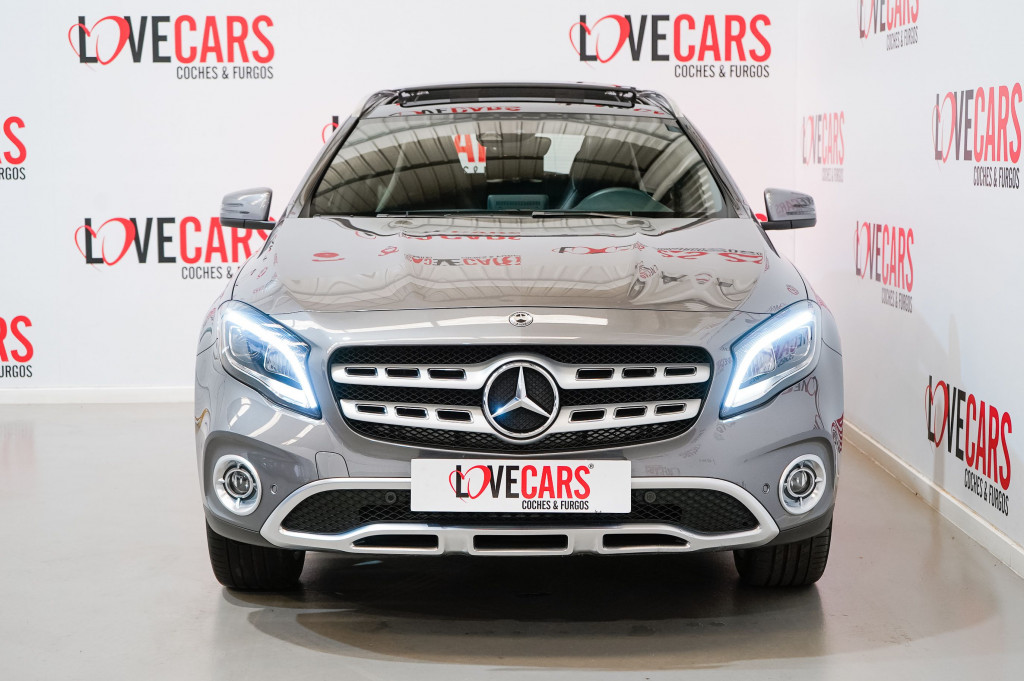 MERCEDES GLA 200 D EXECUTIVE TECHO 136 de segunda mano