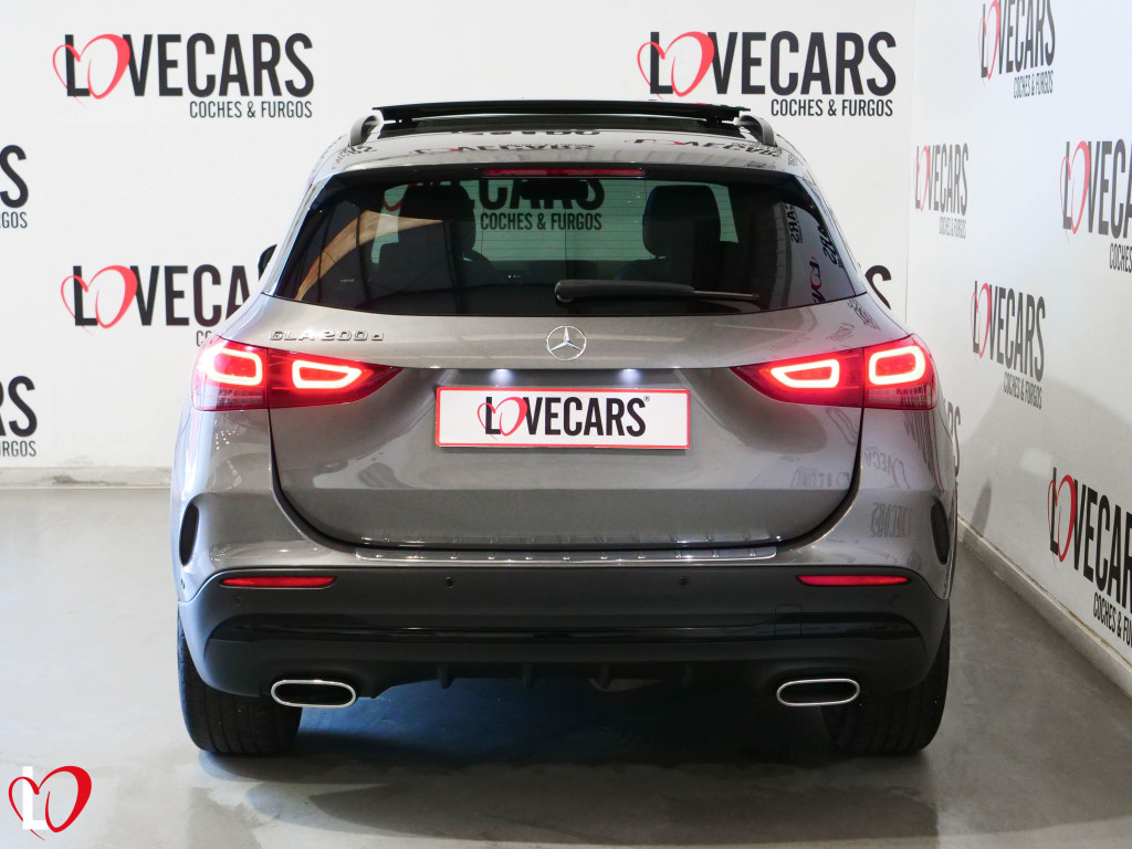 MERCEDES GLA 200 D NUEVO AMG TECHO 150 de segunda mano