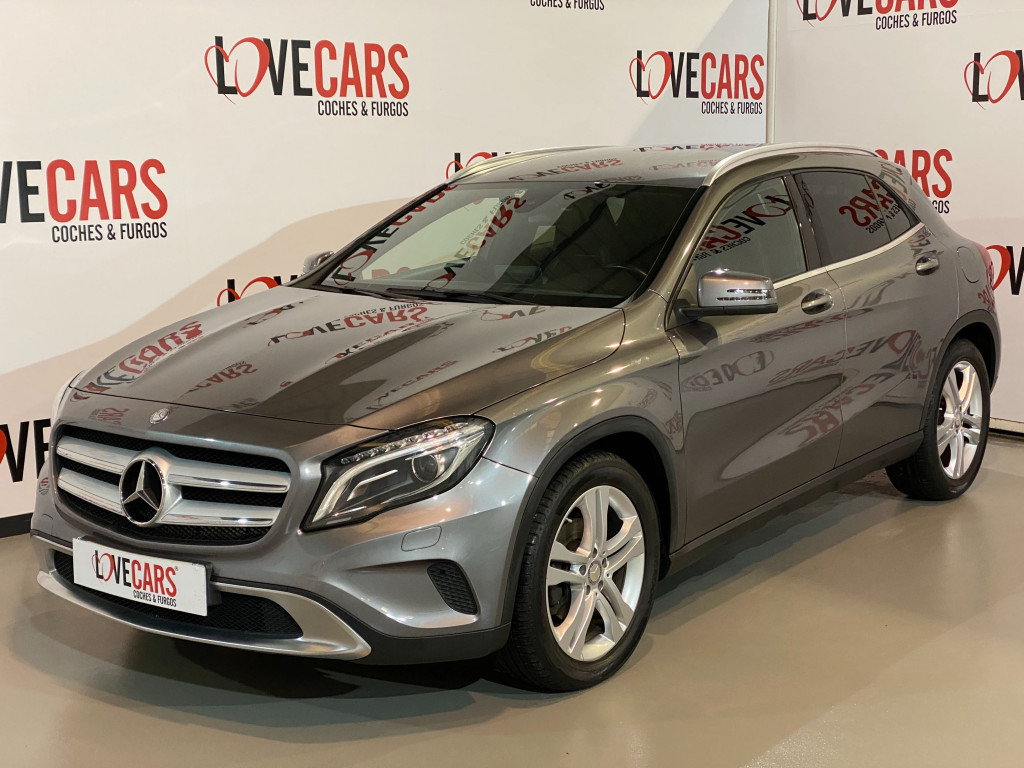 MERCEDES GLA 200 D de segunda mano