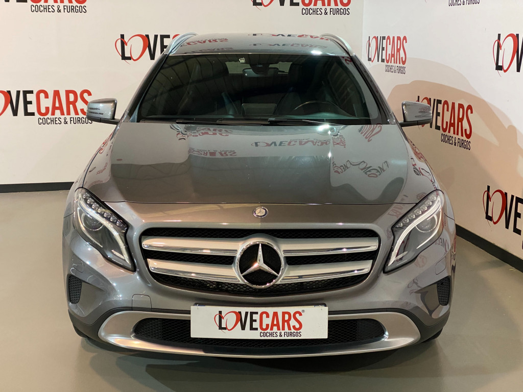 MERCEDES GLA 200 D de segunda mano