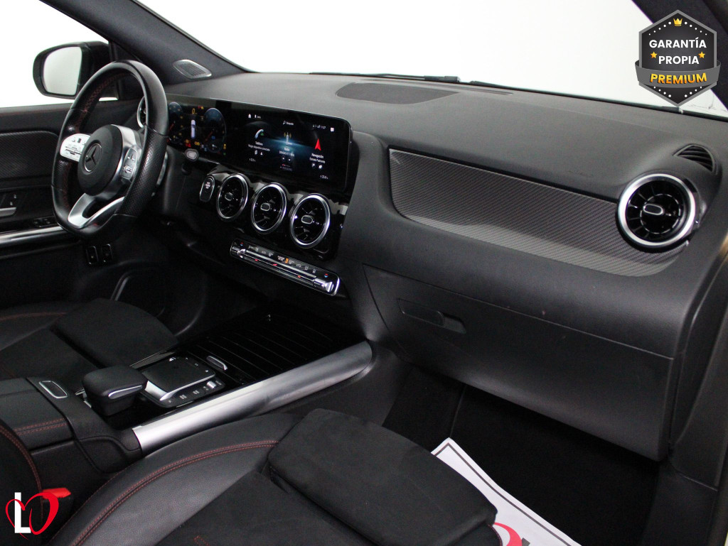 MERCEDES GLA 250 e AMG LINE 220 de segunda mano