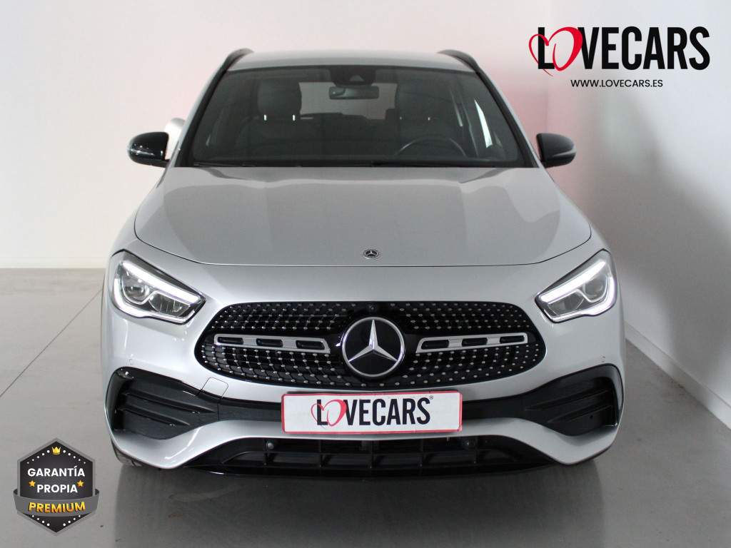MERCEDES GLA 250 e AMG LINE 220 de segunda mano