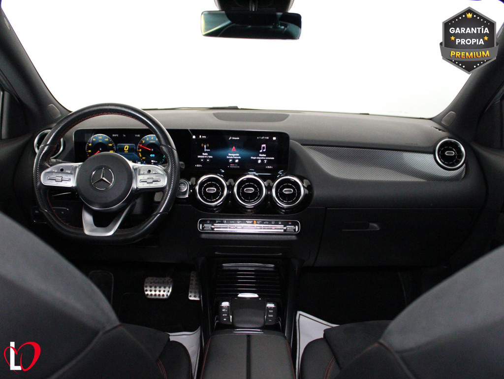 MERCEDES GLA 250 e AMG LINE 220 de segunda mano