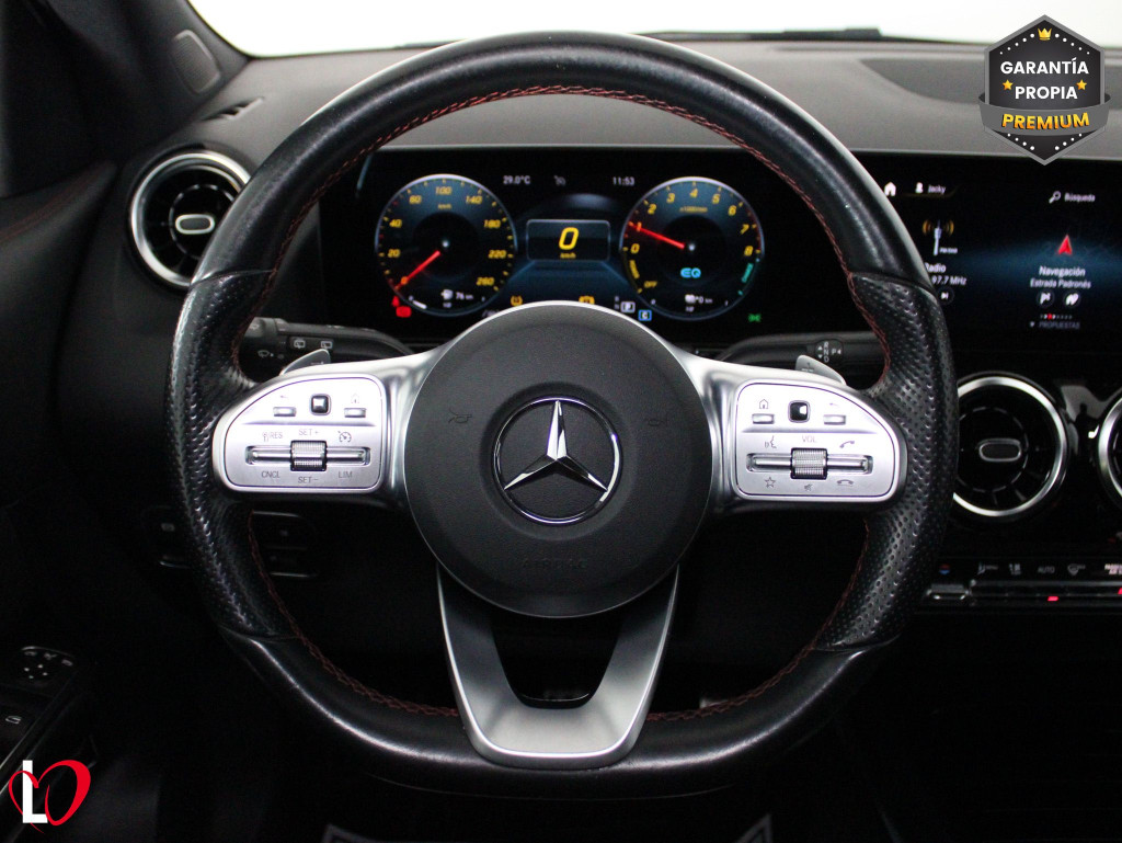 MERCEDES GLA 250 e AMG LINE 220 de segunda mano