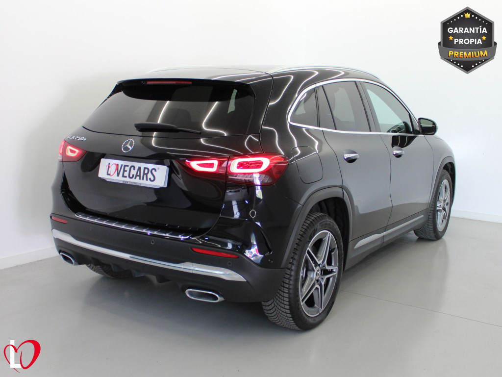 MERCEDES GLA 250 E AMG Line + PAQ PREMIUM 220 de segunda mano MERCEDES GLA 250 E AMG Line + PAQ PREMIUM 220 de segunda mano