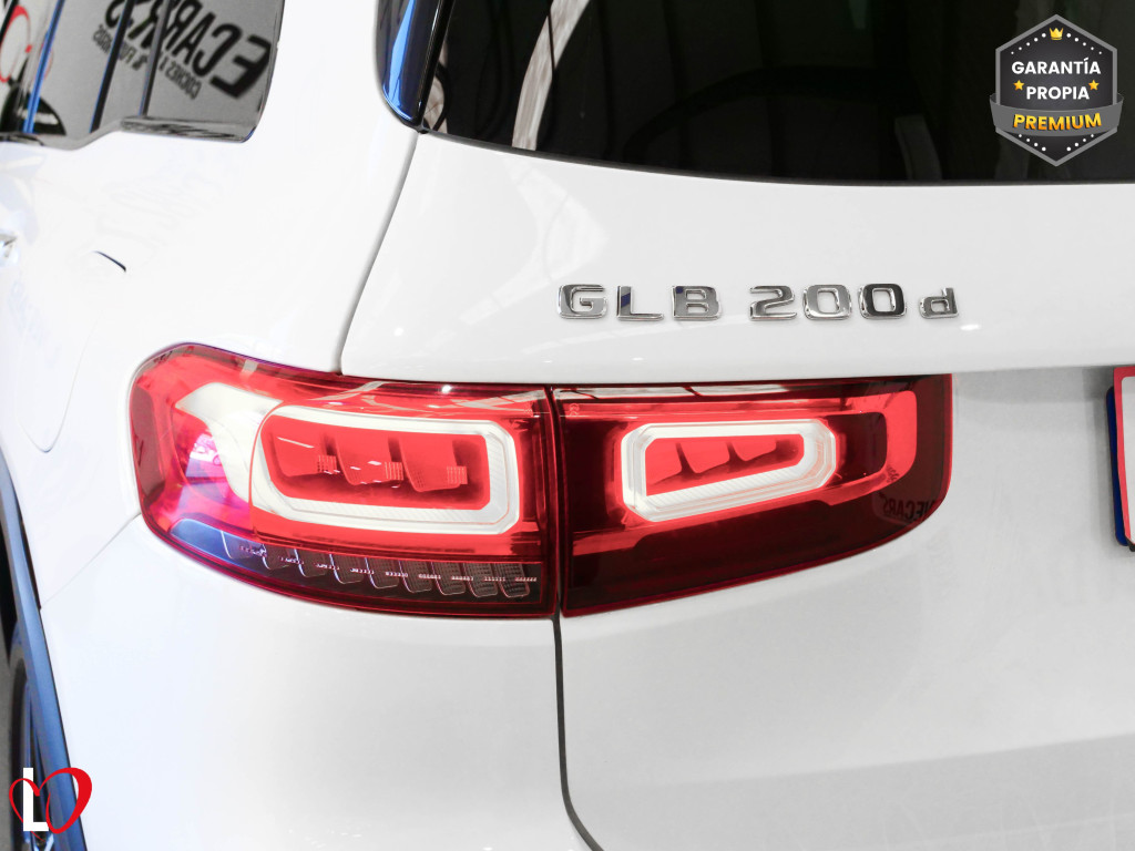 MERCEDES GLB 200 D AUTOM. AMG 150 de segunda mano