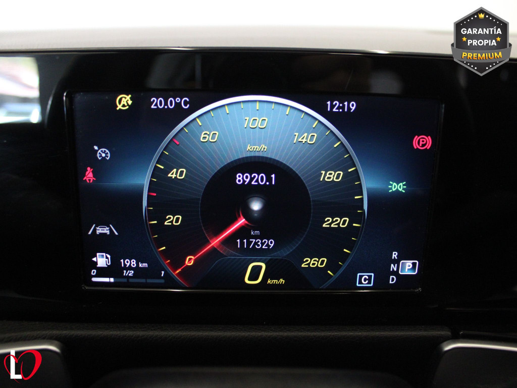 MERCEDES GLB 200 D AUTOM. AMG 7 PLAZAS + TECHO 150 de segunda mano