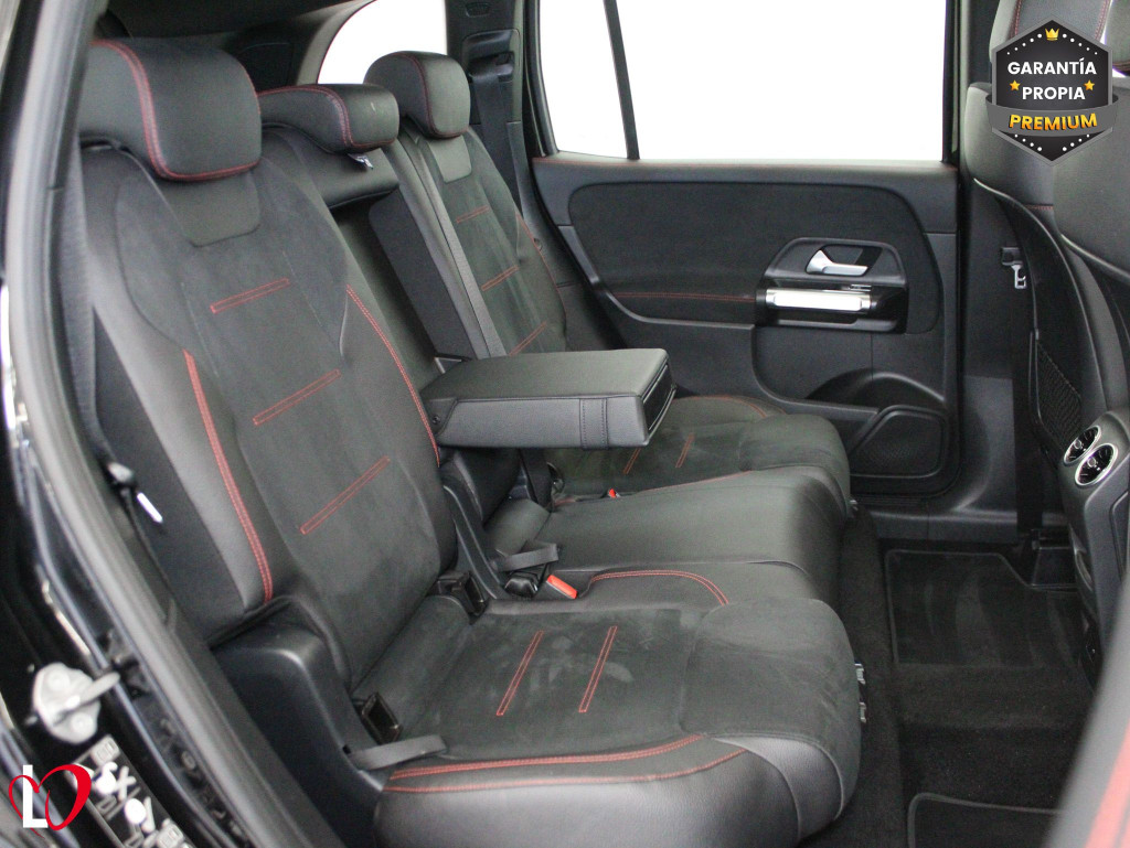 MERCEDES GLB 200 D AUTOM. AMG 7 PLAZAS + TECHO 150 de segunda mano