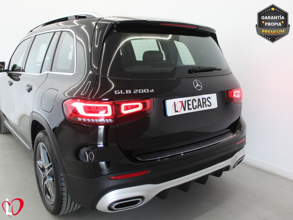 MERCEDES GLB 200 D AUTOM. AMG 7 PLAZAS + TECHO 150 de segunda mano