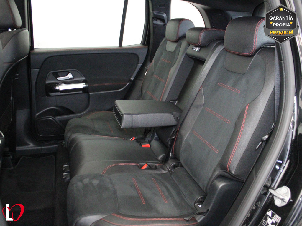 MERCEDES GLB 200 D AUTOM. AMG 7 PLAZAS + TECHO 150 de segunda mano