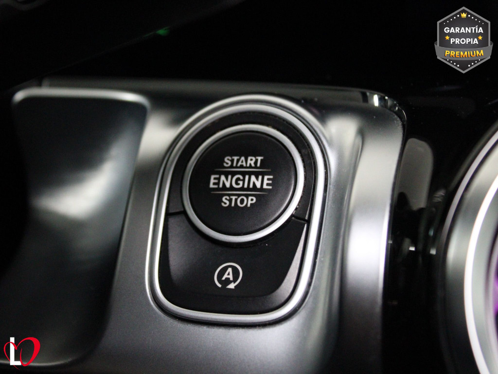 MERCEDES GLB 200 D DCT AMG LINE 7 PLAZAS TECHO de segunda mano