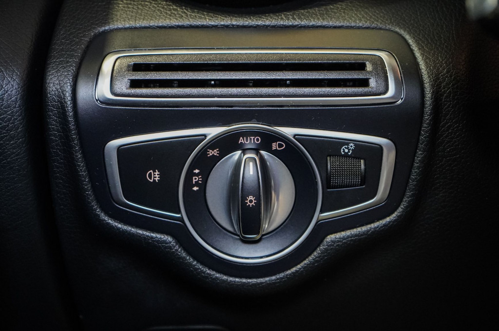 MERCEDES GLC 220 D 4-MATIC 170 de segunda mano
