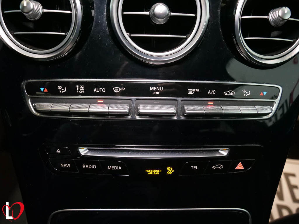 MERCEDES GLC 220 D 4MATIC AMG TECHO PANORÁMICO 170 de segunda mano