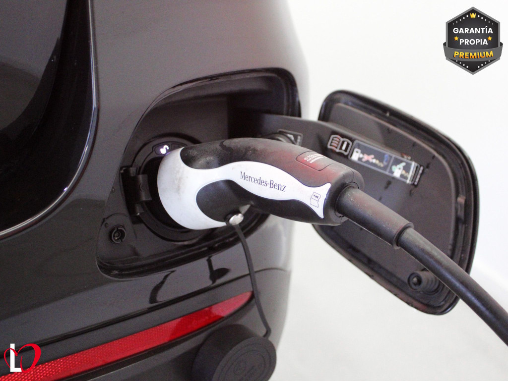 MERCEDES GLC 300 de AMG 4MATIC TECHO 306 de segunda mano