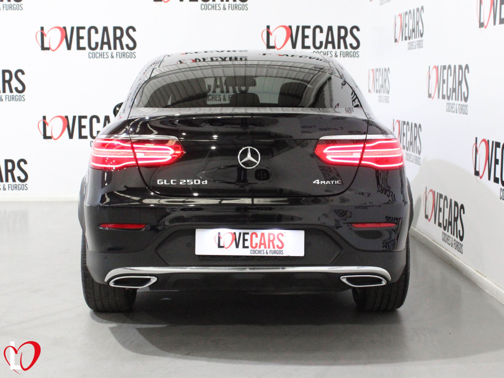 MERCEDES GLC COUPE 250 D 4 MATIC AMG TECHO 205 de segunda mano