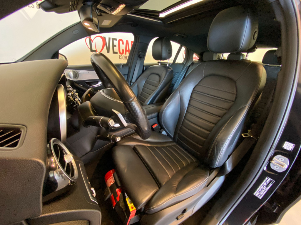 MERCEDES GLC COUPE 250 D 4MATIC AMG TECHO 205CV de segunda mano