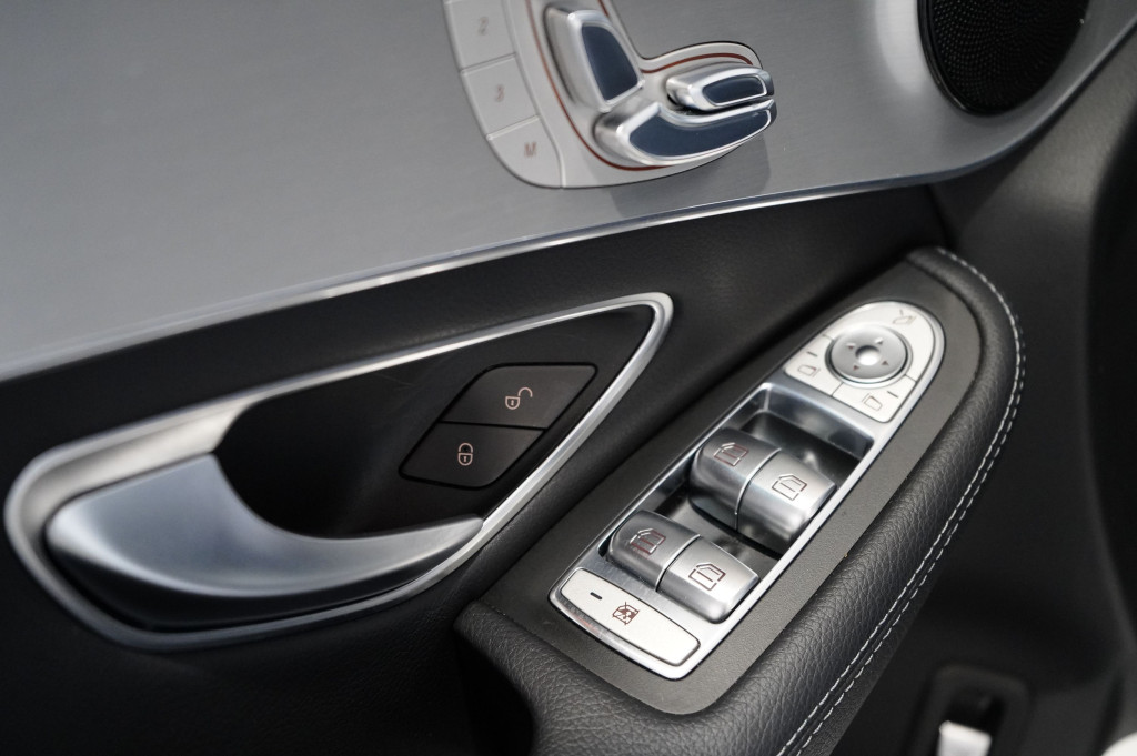 MERCEDES GLC COUPE 250 D EXECUTIVE AMG 4MATIC 205 de segunda mano