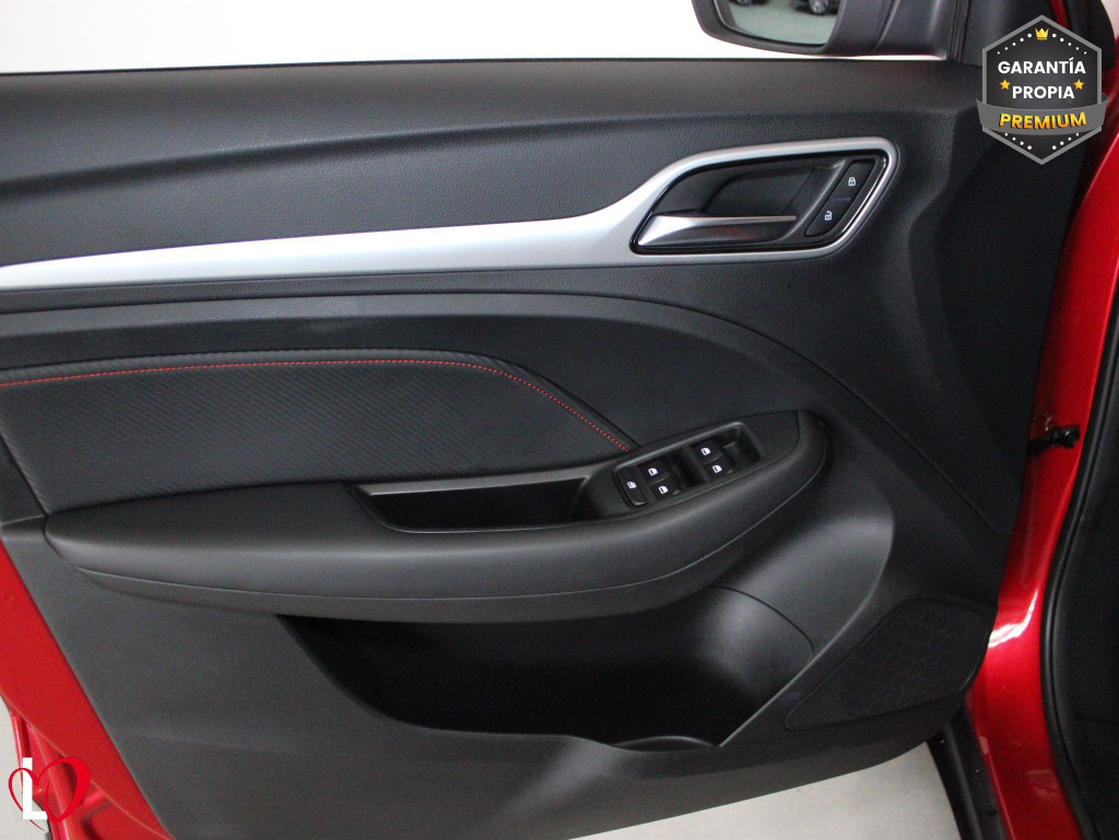 MG ZS 1.5 L CONFORT 106 de segunda mano