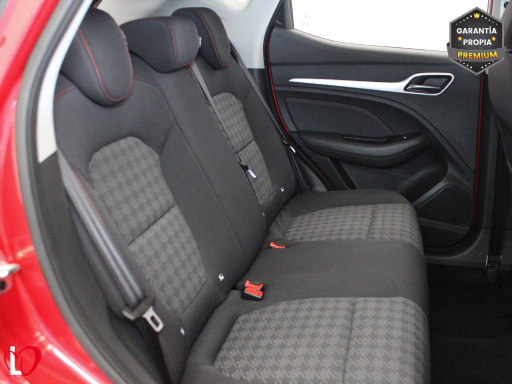 MG ZS 1.5 L CONFORT 106 de segunda mano