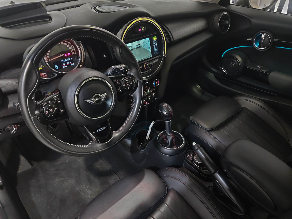 MINI COOPER 2.0 SD AUTO TECHO 170 de segunda mano
