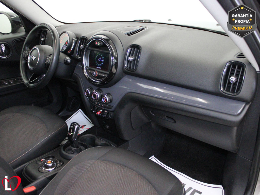 MINI COUNTRYMAN COOPER AUTO. TECHO 136 de segunda mano