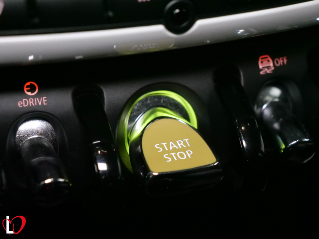 MINI COUNTRYMAN COOPER SE ALL4 TECHO 136+88 de segunda mano