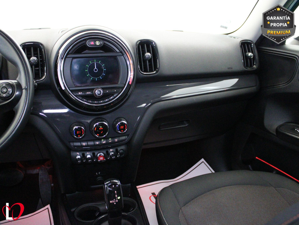 MINI COUNTRYMAN ONE D AUTOM. PEPPER + CONNECTED NAVIGATION 116 de segunda mano